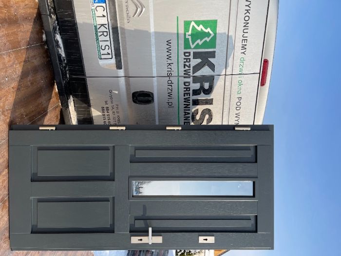 Drzwi zewnętrzne drewniane nietypowe na wymiar Montaż antracyCAŁY KRAJ