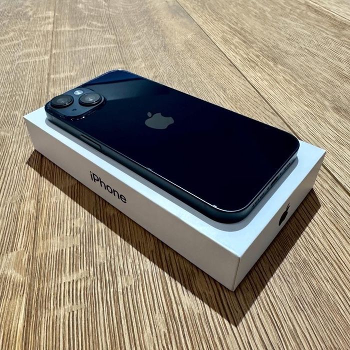 Iphone 13 Stan DOBRY, nie uszkodzony, sprawny