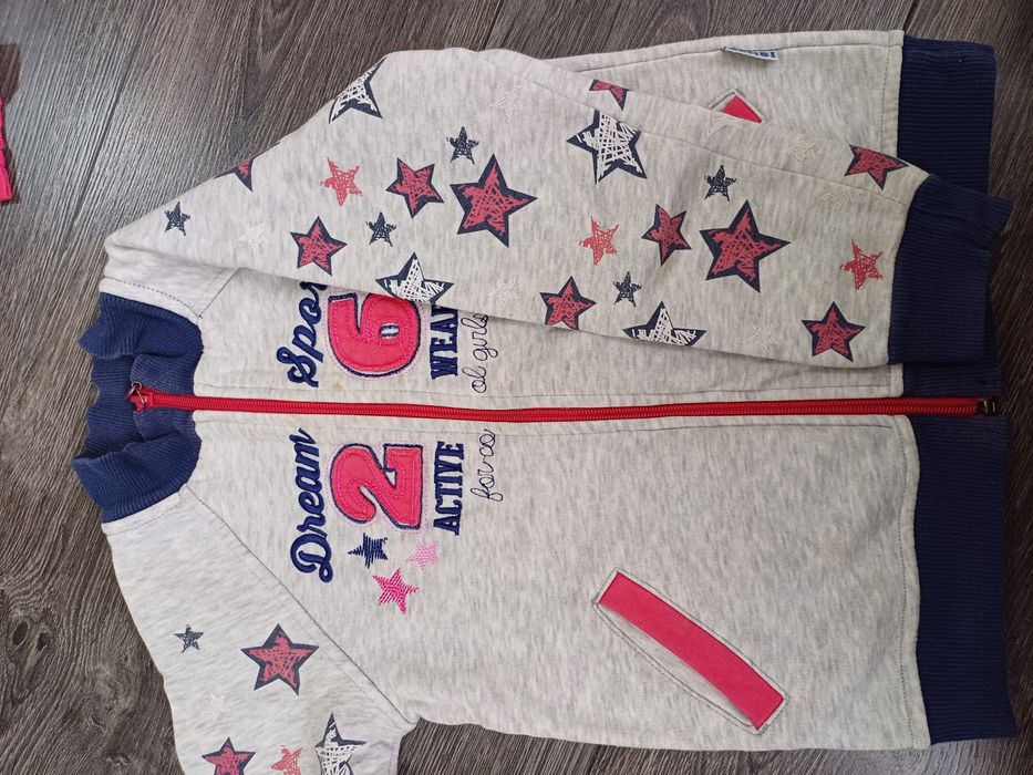 Дитячий спортивний костюм