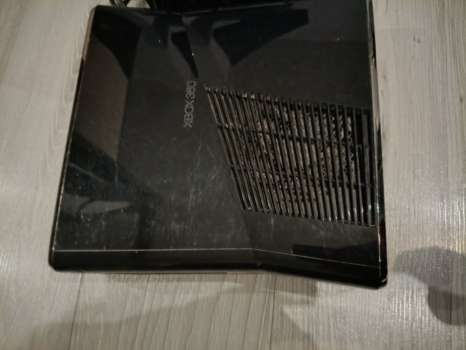 Xbox  360 z kinektem