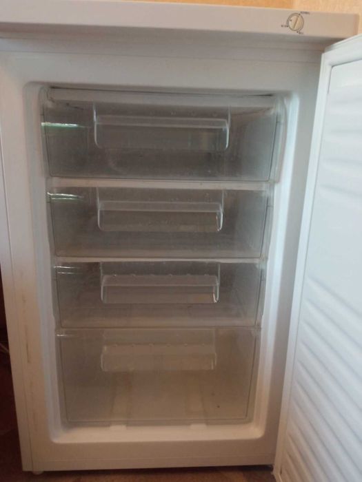 Морозильная камера Liberty HF-95 W