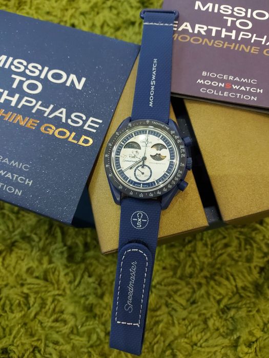 Swatch omega Earthphase Moonphase gold