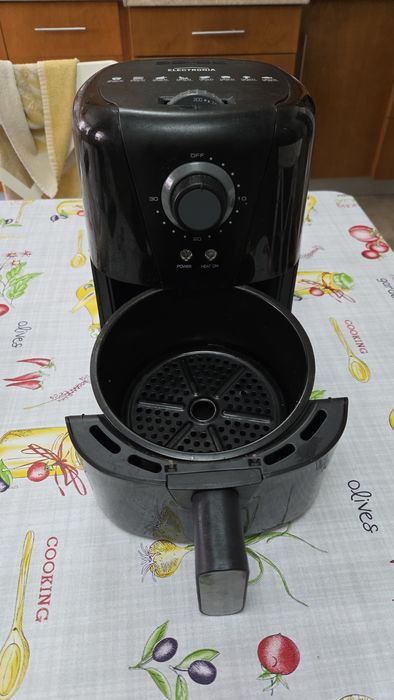 Air fryer, maquina de cafe de filtro e maquina dolce gusto