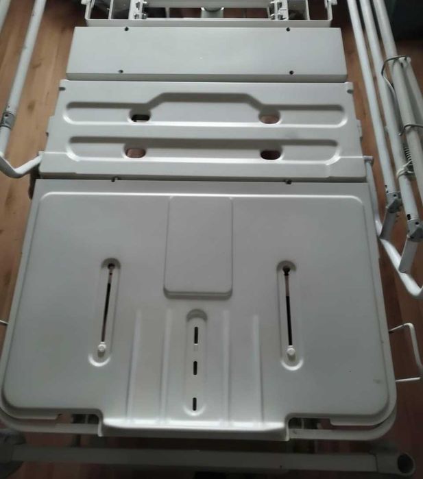 Łóżko szpitalne LINET