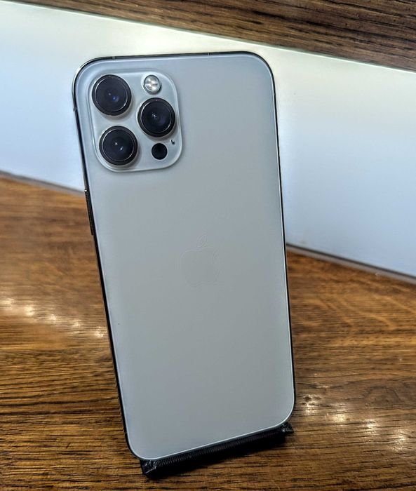 Smartfon iPhone 12 pro max 128GB złoty stan: A- bateria: 81% gwarancja