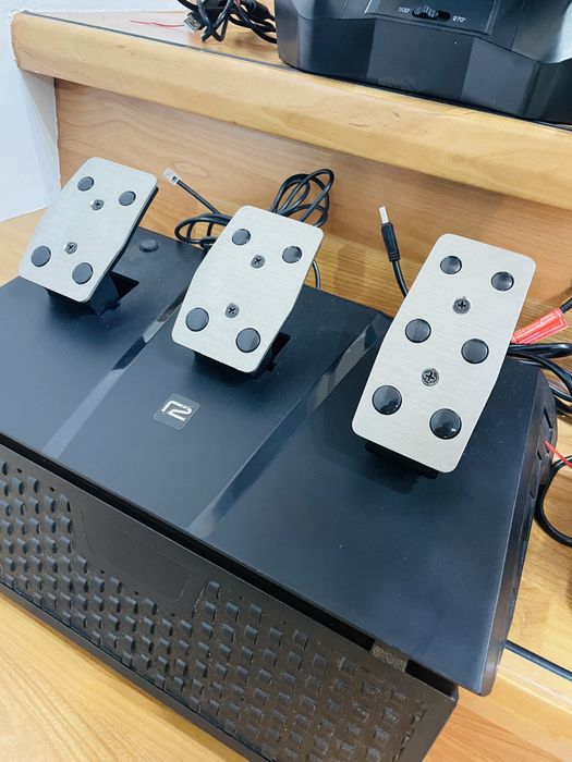 Гоночний кермо Ready2G Multi System Pro
