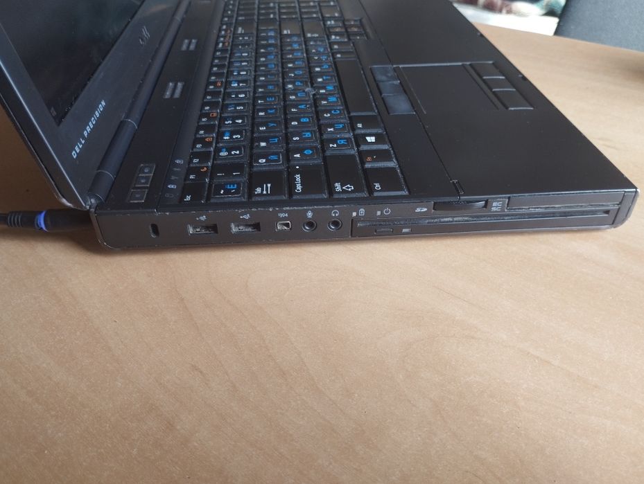 Ноутбук dell precision m4600