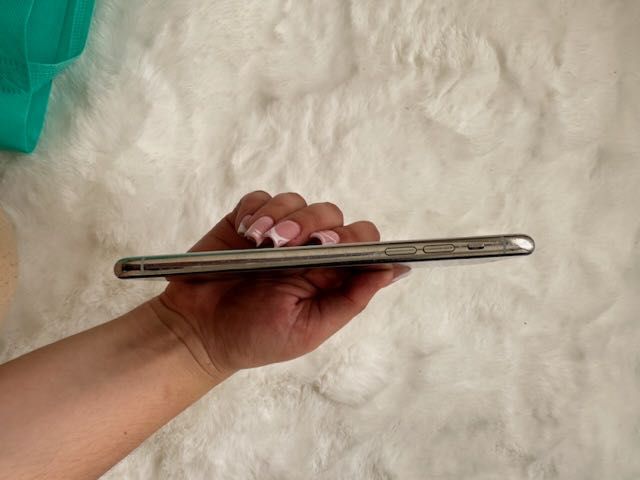 iPhone 11 Pro Max 64 GB COMO NOVO