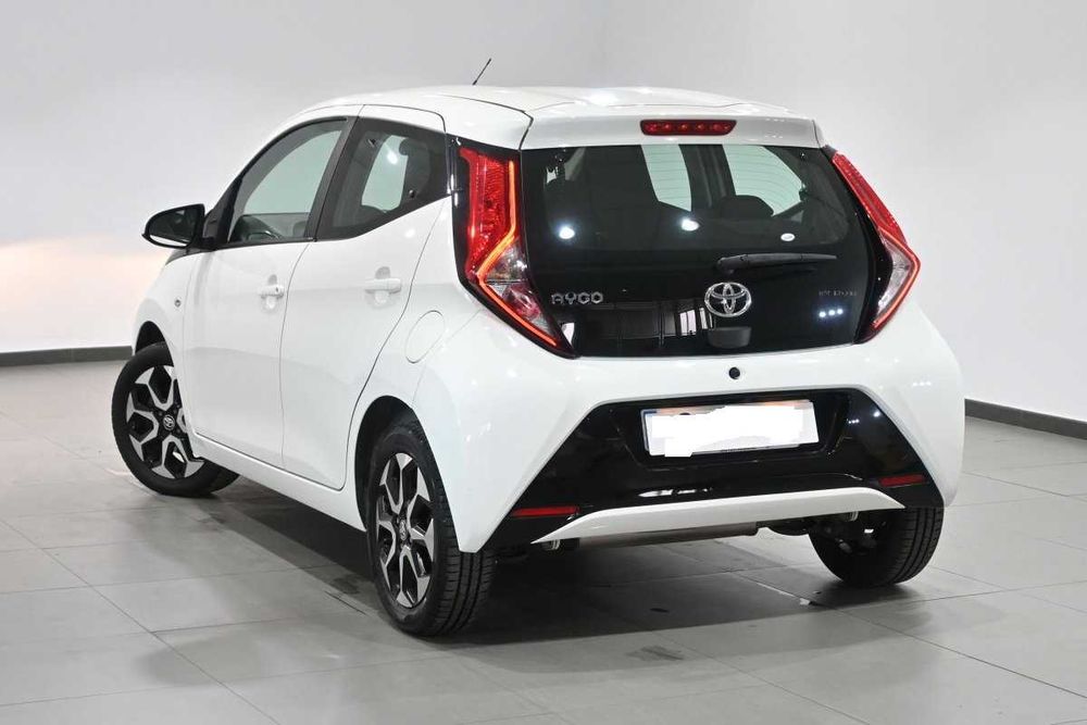 Vendo Toyota aygo X