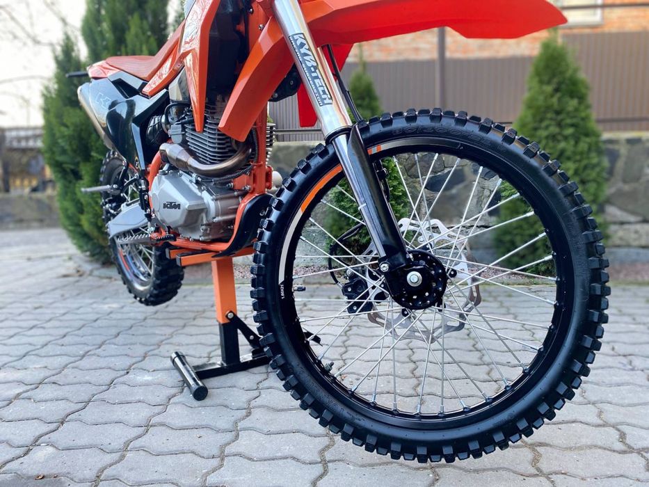 Кові 300 1500 км пробіг 25 року , як новий