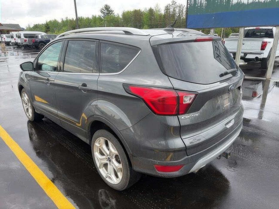 Ford Escape Titanium      2019