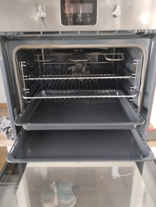 Forno elétrico com pouco uso