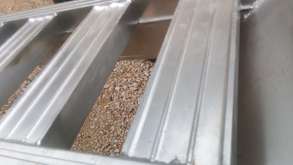 Vendo pranchas de alumínio novas