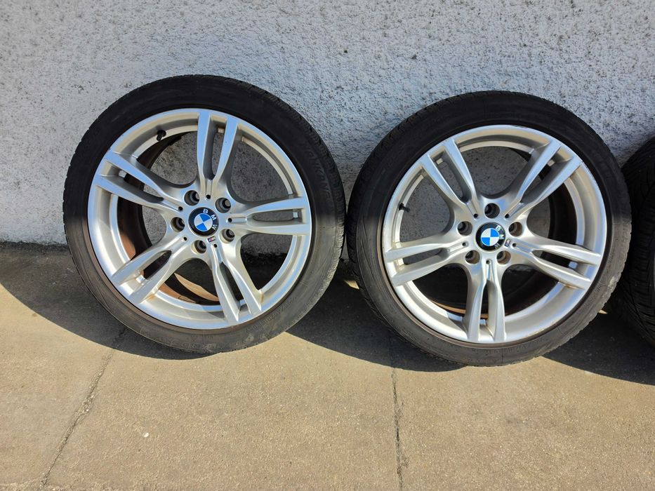 Jantes BMW 18" Pack M com Pneus 225.45.18 + 255.40.18