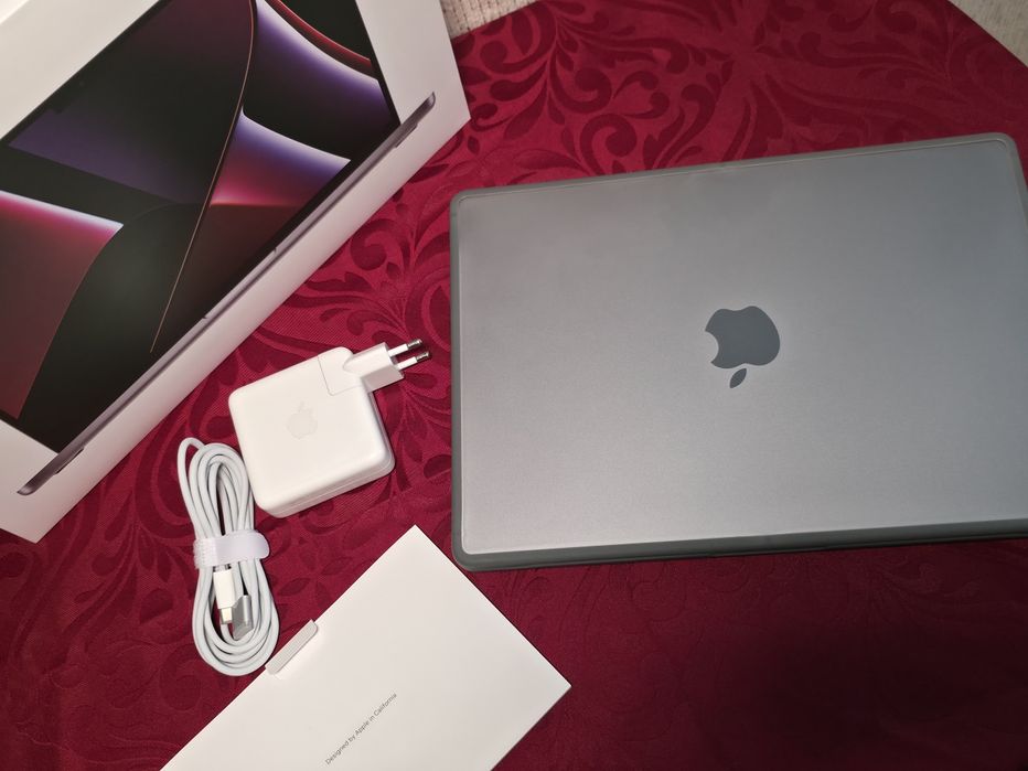 MacBook Pro 14" (2023) – M2 Pro 10-core / GPU 16-core – 16 GB / 512 G