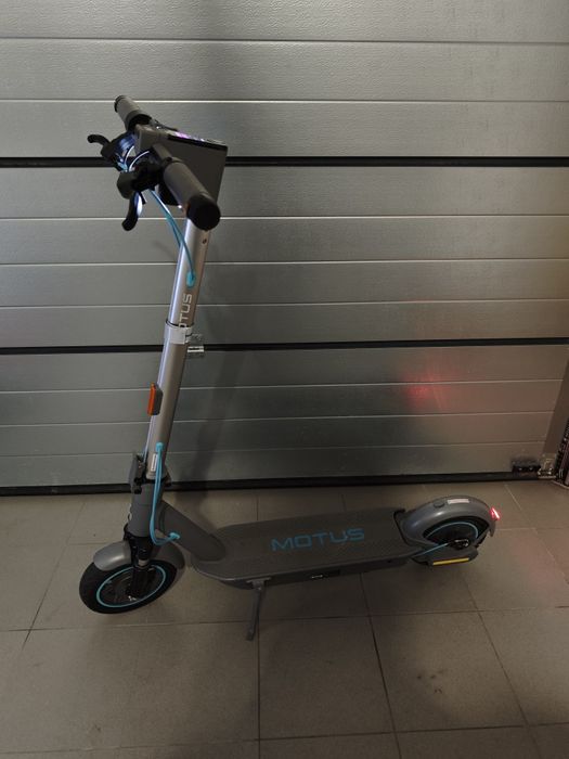 Hulajnoga Motus Scooty 10 plus 500W