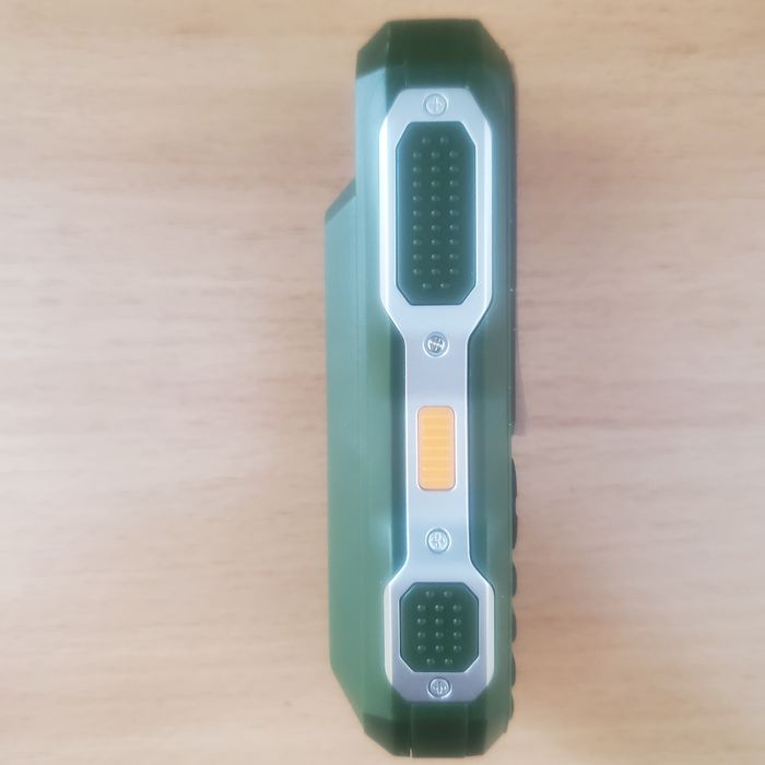 Мобильный телефон.