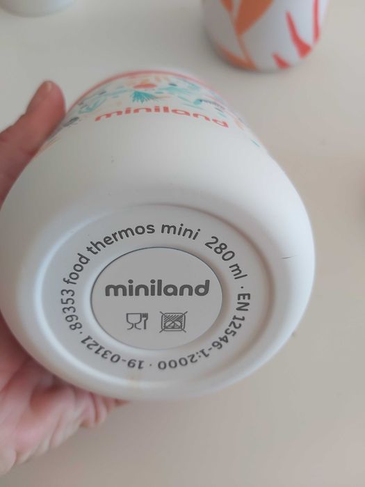 Termo 280ml da marca Miniland430718623175813122