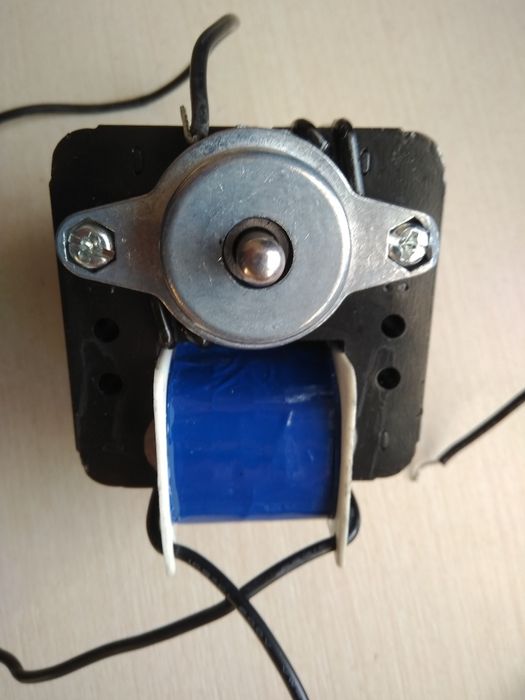 Продам мотор вентилятора 220вольт, 35ватт.