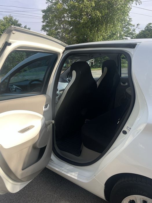 Renault Zoe 2015
