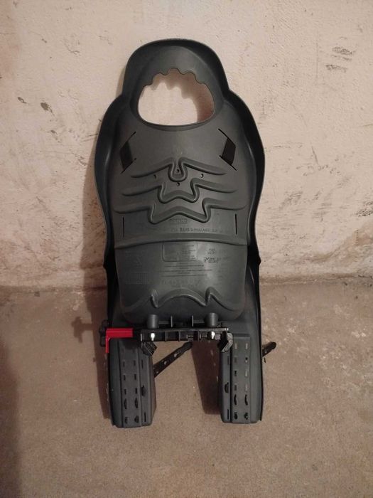 fotelik rowerowy bagażnikowy. Max  25kg