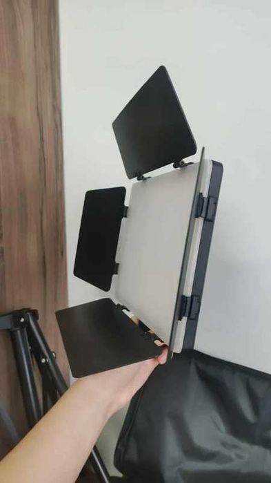 Soonpho Oświetlenie studyjne 2x LED 20W + statyw + uchwyt na telefon