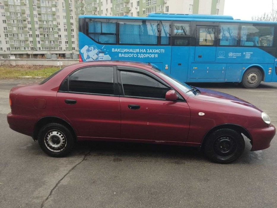 Продам Сенс 1,3 .2012 року. ПРИСУТНІЙ ТОРГ