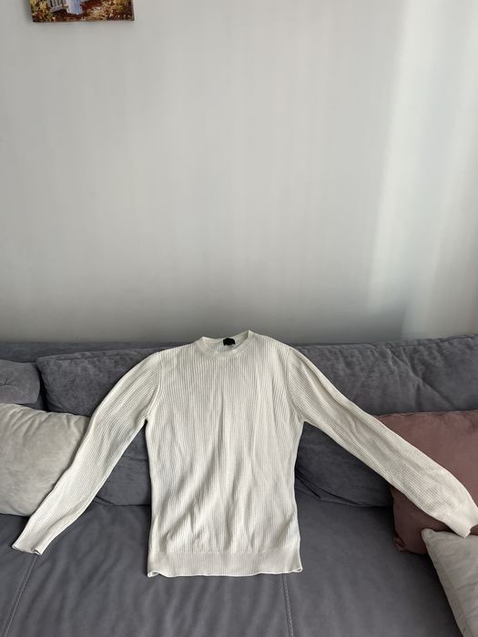 Білий светр, H&M.