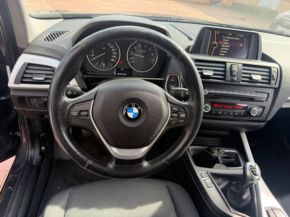 Bmw Seria 1 , 2011 r , dobry stan , 1.6 turbo benzyna
