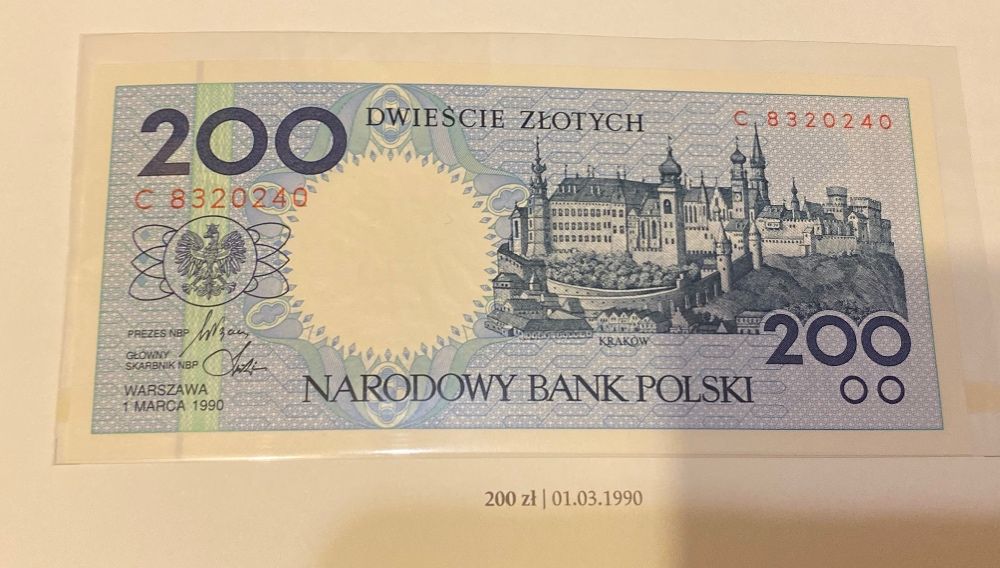 Banknoty ,,Miasta polskie ” album NBP Komplet