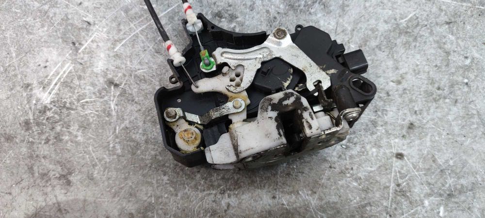 Mitsubishi Colt VI CZ3 Zamek Przedni Lewy PL 2 PIN