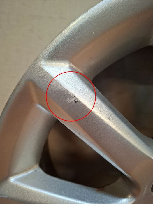 Jante frente esquerda OPEL Astra H Caravan Van (L70)