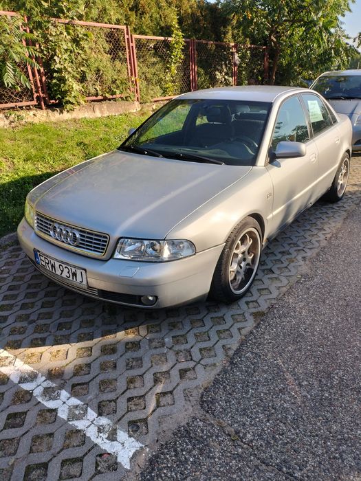 Audi A4Limousine