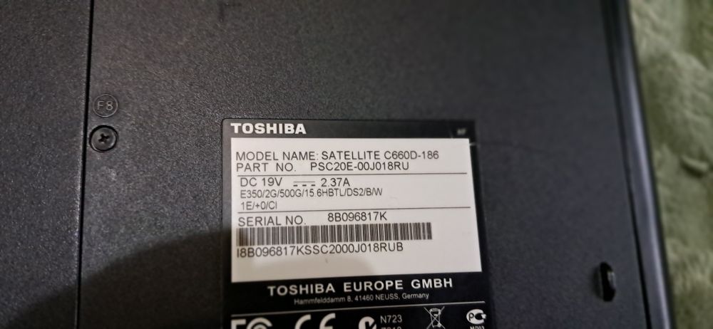 Продам новтбук TOSHIBA