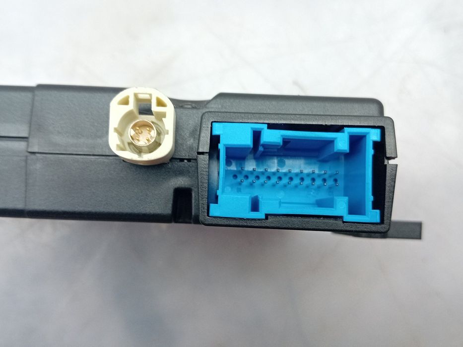 Módulo USB / AUX / IPOD MERCEDES-BENZ Classe E (W212)