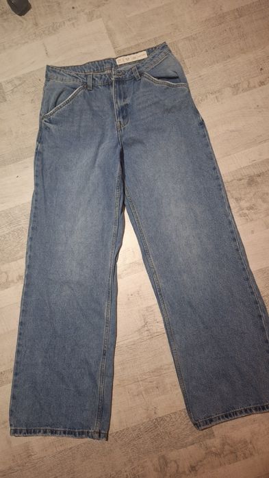 Spodnie z szeroka nogawka roz s