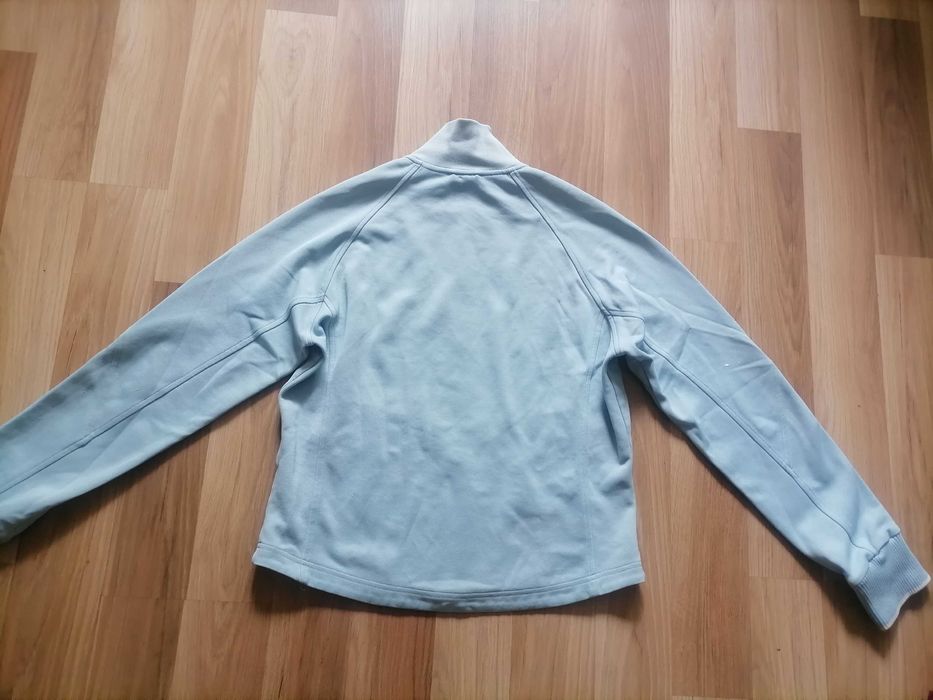 Błękitna bluza adidas
