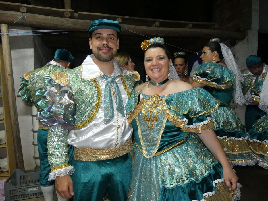 Roupa Marcha popular