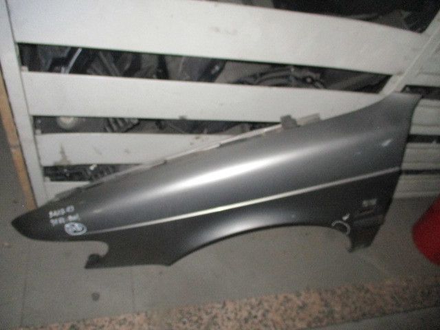 Guarda-lamas esquerdo SAAB 9-3 Hatch (YS3D)