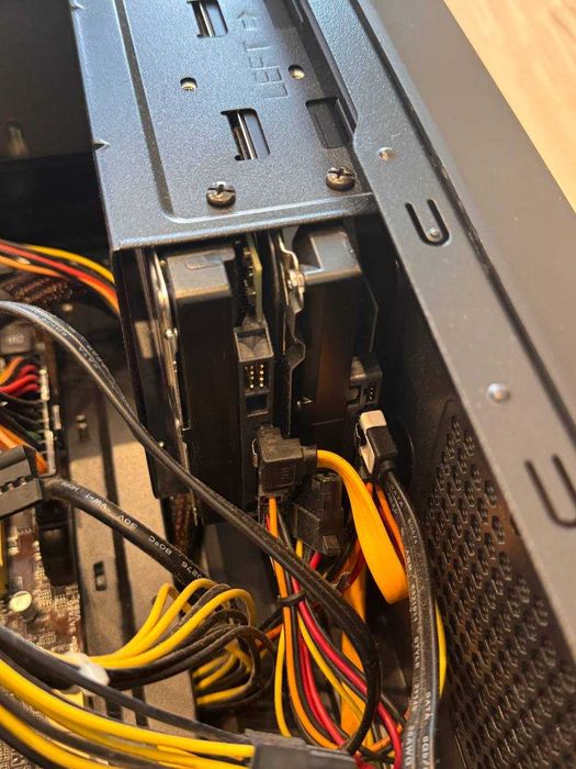 Продам  оптимальний системний блок для дизайнера i5 8gb 2gb 512ssd