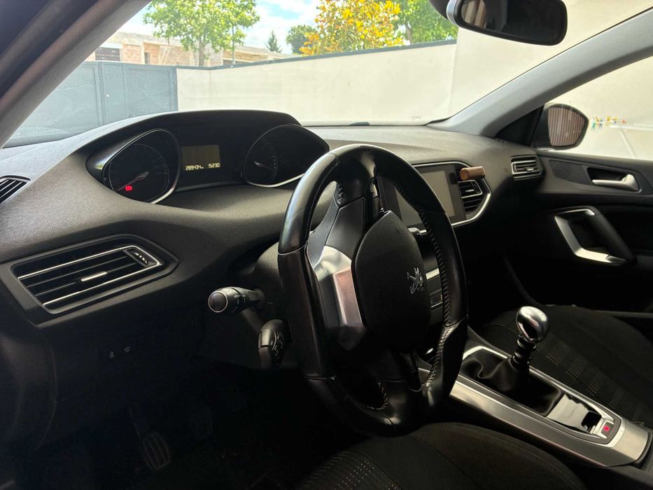 Peugeot 308 SW BlueHDi 120 Stop & Start Allure