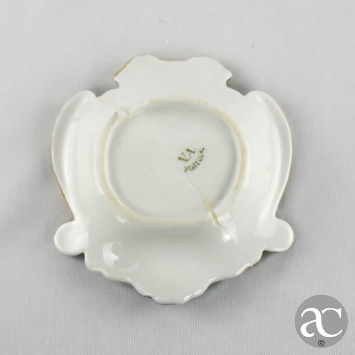 Cinzeiro porcelana Vista Alegre, com brasão de Castelo Branco