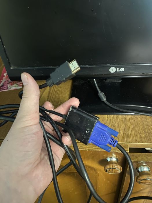 Монитор lg flatron e2241 22 дюйма