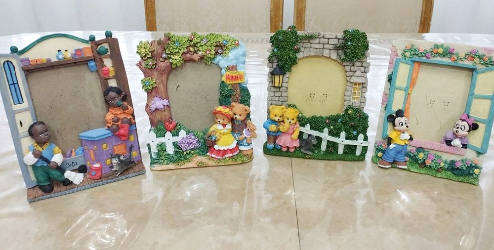 6 molduras infantis com relevo 3D - Disney e ursos - 20€ as 6