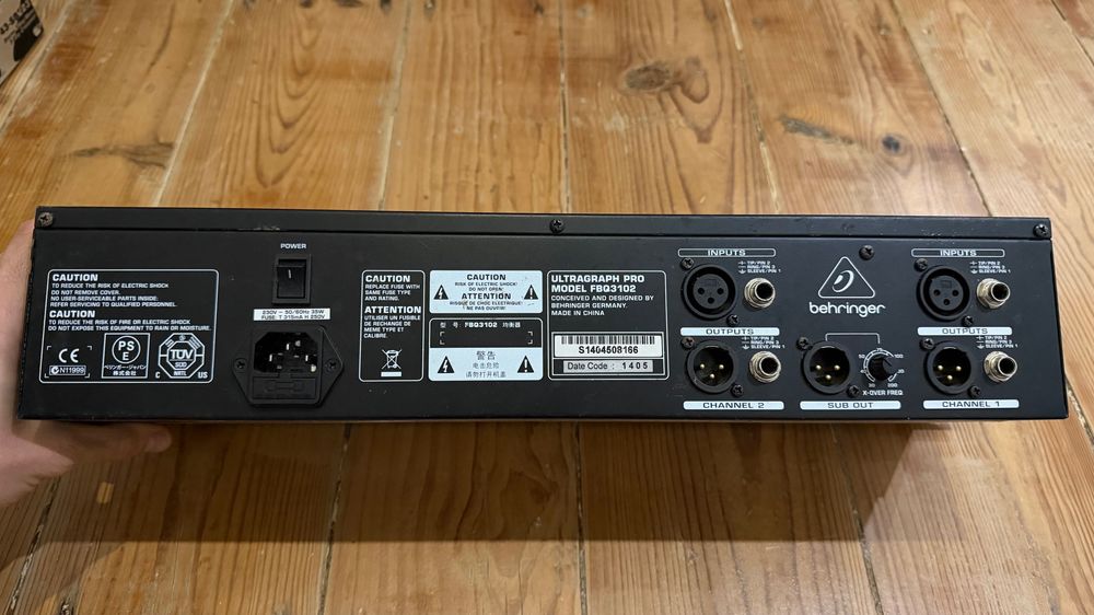 Behringer Ultragraph Pro FBQ3102