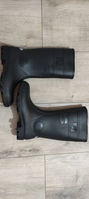 Nowe Buty gumowe robocze gumiaki gumowce  42-43