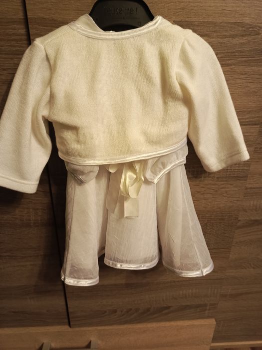 Sukienka biała chrzest roczek 74
