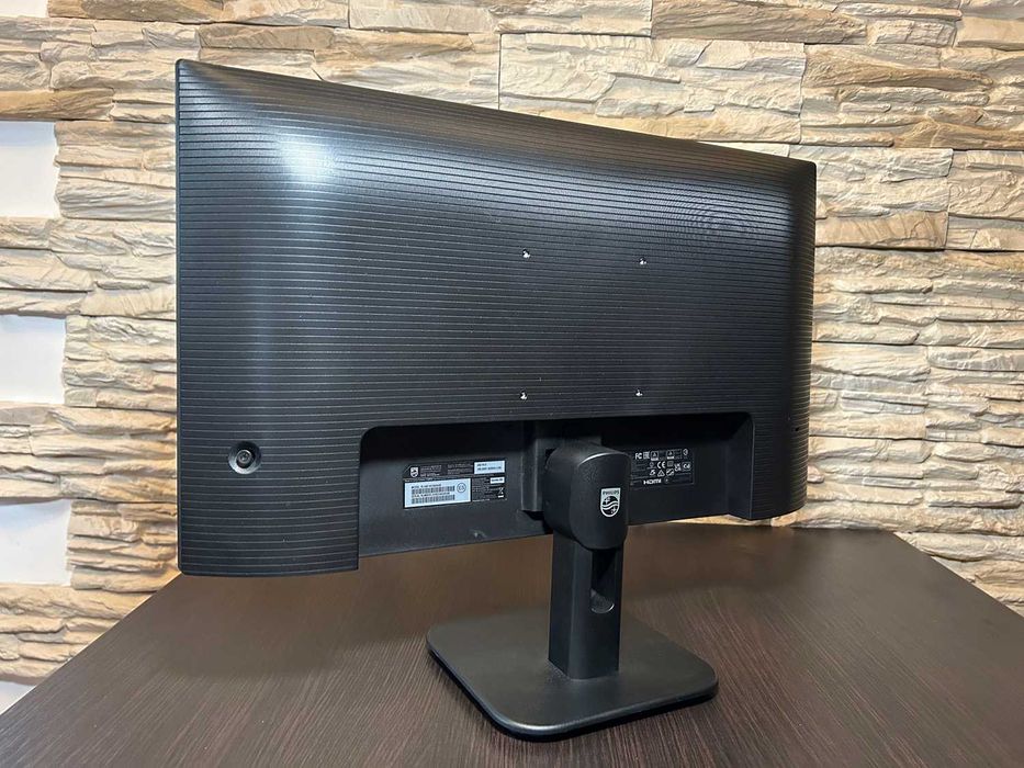 Monitor Philips 24E1N1300A
