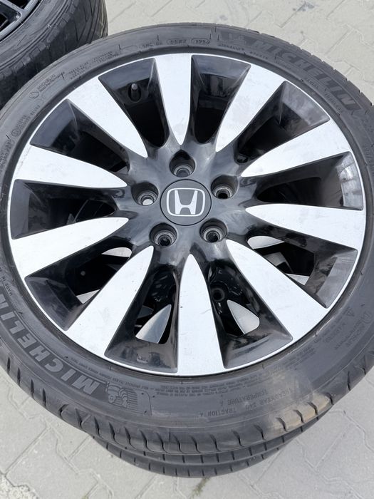 5x114.3 R17 Honda civik