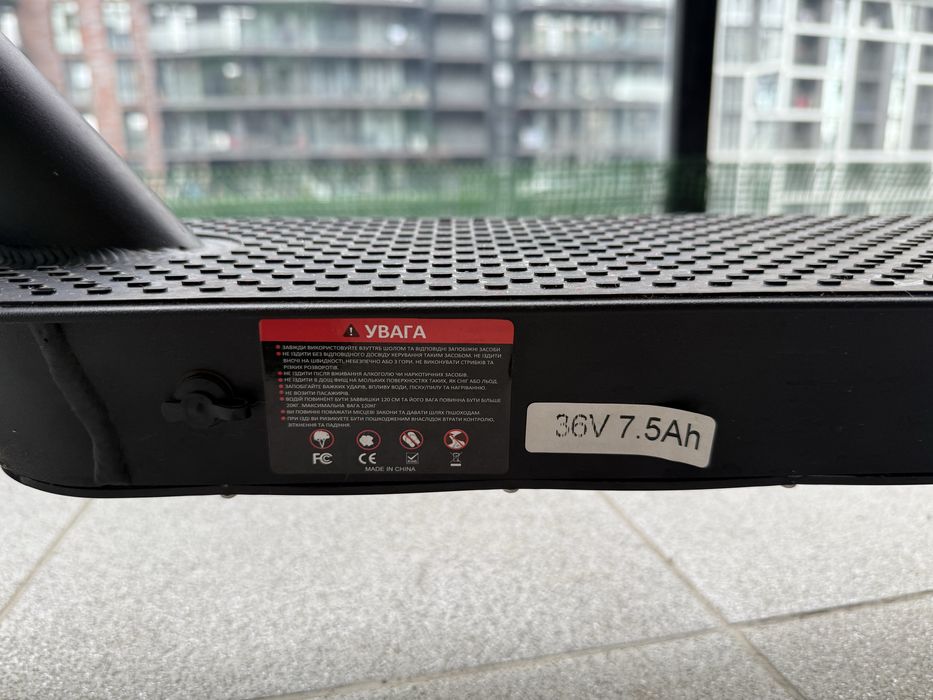 Електросамокат Crosser E9 Premium Air 10 inch (7,5Ah/500W) Black